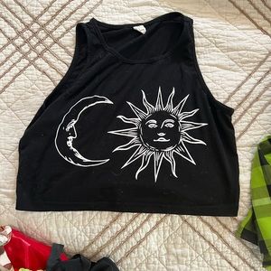 2 women’s crop top